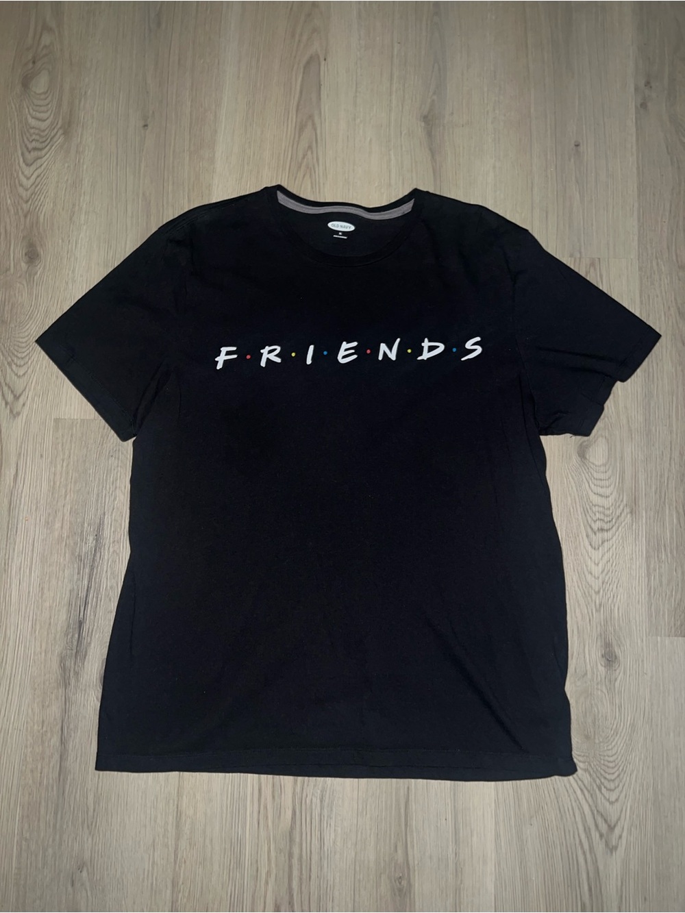 Old Navy Black Friends Graphic Tee size XL